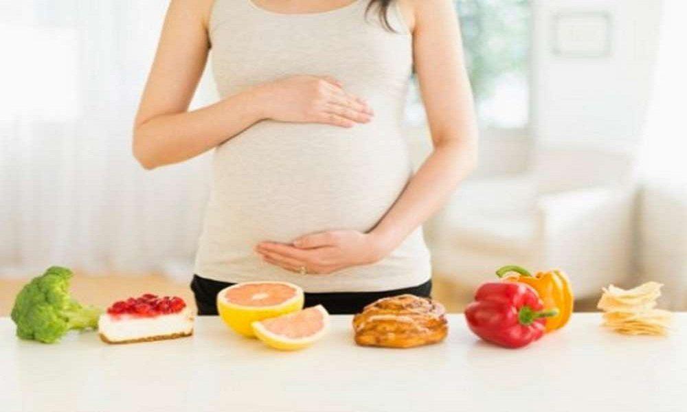 Bà bầu chăm sóc sức khỏe thai kỳ