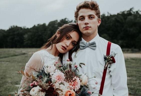 Mơ thấy mình đám cưới với người lạ